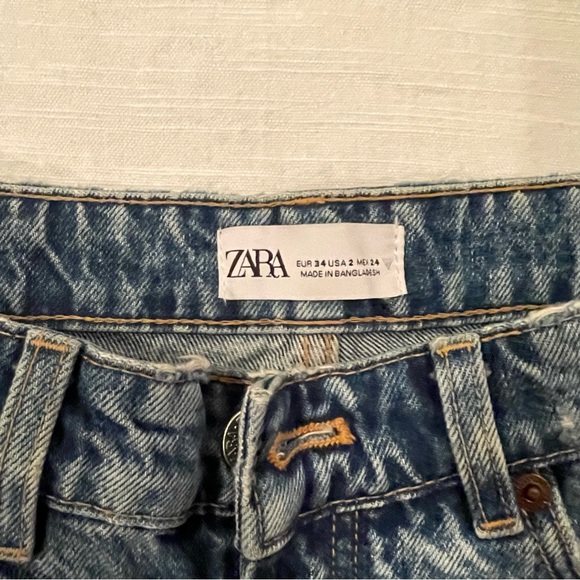 High waisted shorts - Picture 2 of 3